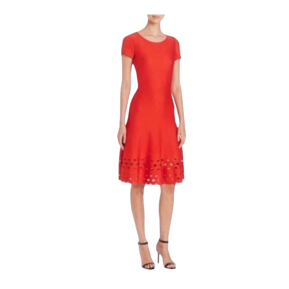 St. John Knit Fit & Flare Scoop Neck Classic Luxe Midi Red Dress Size 10 Luxury